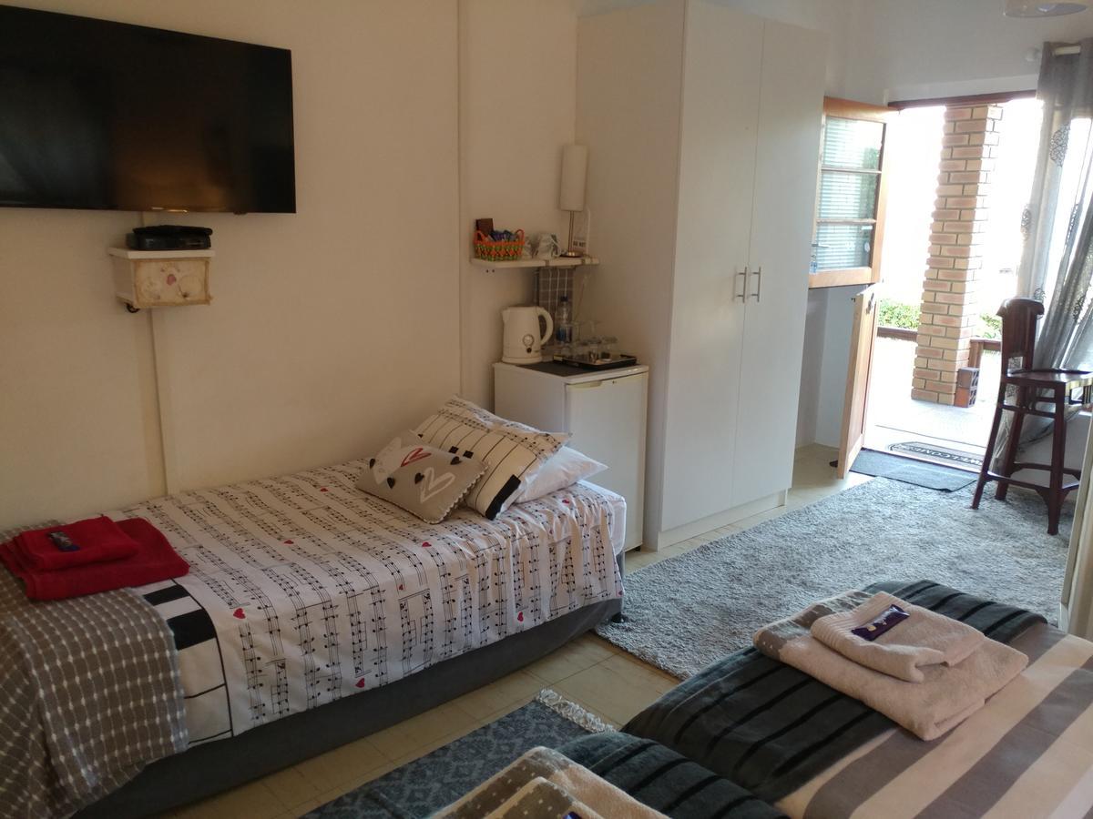 After8 B&B Kleinbaai Ngoại thất bức ảnh